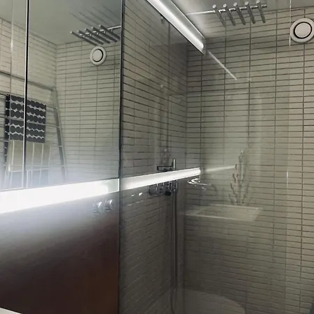 Apartmentincopenhagen 1594 *